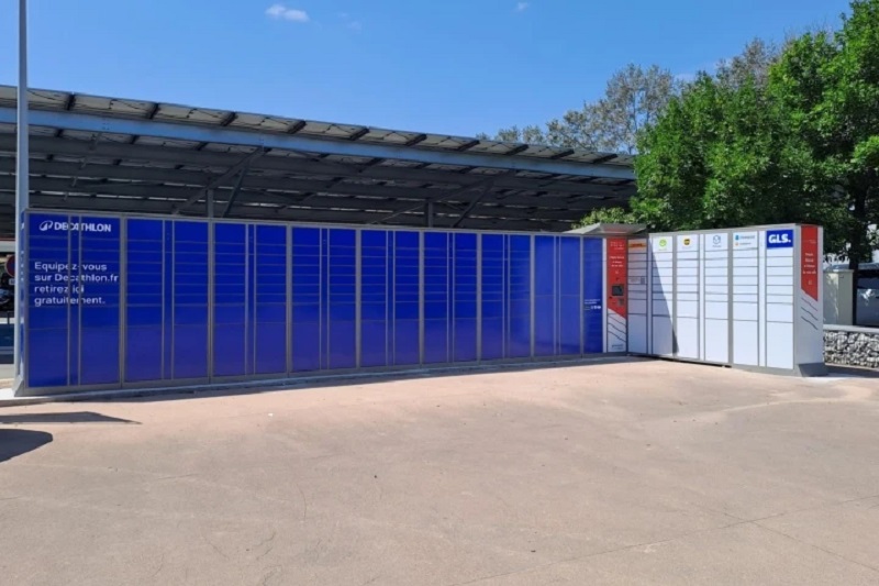 A Quadient Decathlon locker in France