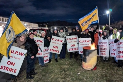 Canada Post workers strike at Fundy