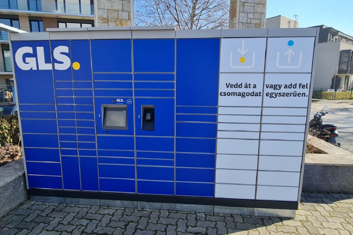 A GLS Hungary parcel station from KEBA