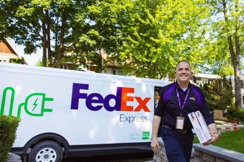 FedEx sees Canada growth