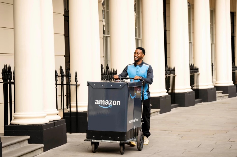 Amazon delivers by foot in London